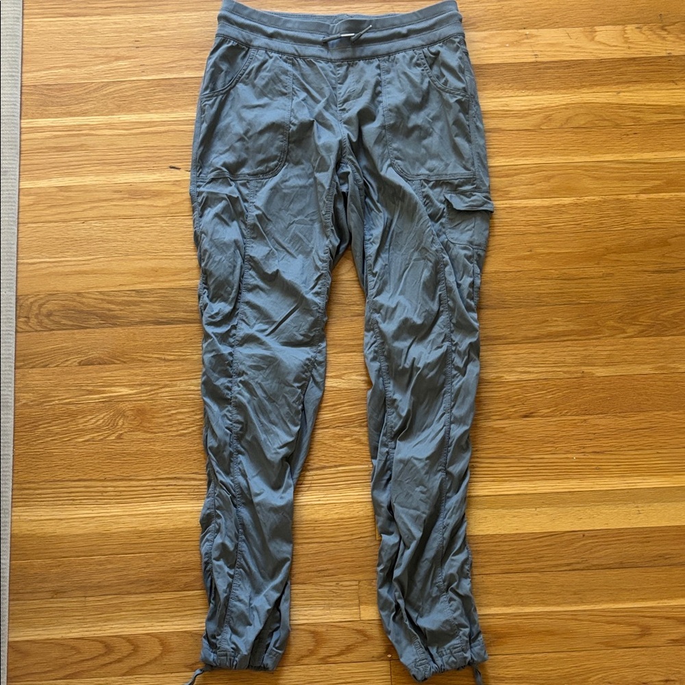 Women’s The North Face Pants